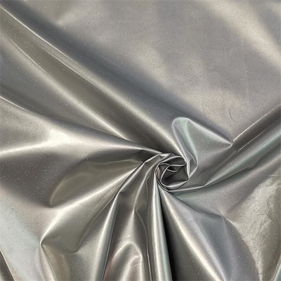 Estiramiento suave impermeable de Shell Fleece Fabric 75dx75d de la laminación brillante
