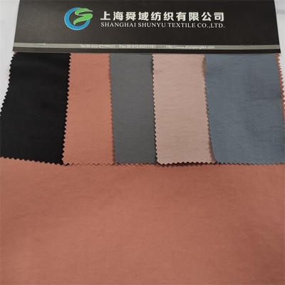 160gsm se arrugan el material polivinílico de la chaqueta del poliéster de la tela de mezcla de spandex T400 Wr