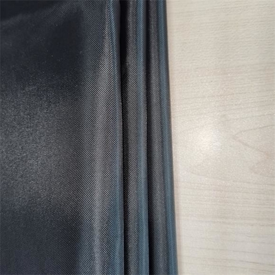 capa sólida de la PU de la prenda impermeable 420d de la tela de Oxford del poliéster de 100gsm el 150cm