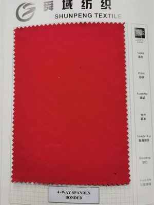 Estiramiento llano de la tela al aire libre respirable de la prenda impermeable, 310gsm tela de Softshell de 3 capas