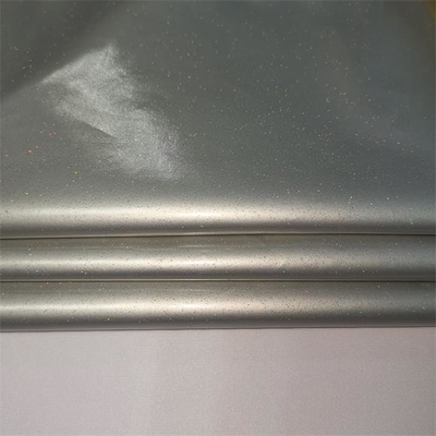 Estiramiento suave impermeable de Shell Fleece Fabric 75dx75d de la laminación brillante