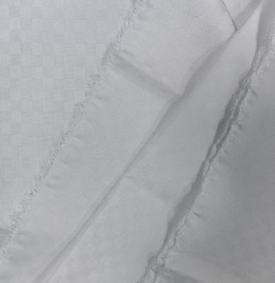 Tejido de poliéster 40S*100D+40D 66,5%P 30,5%B 3%SP 150±3GSM